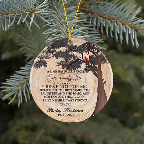 remembrance ornaments christmas tree